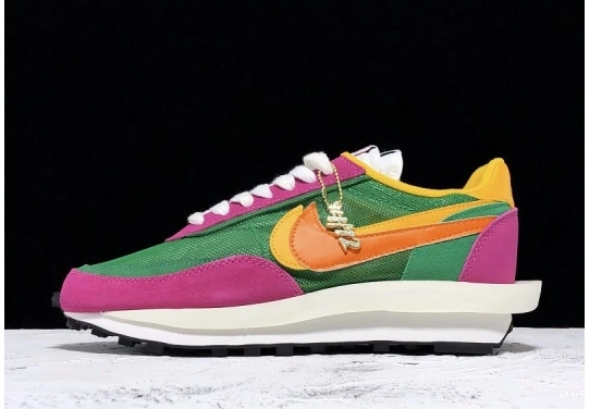 Green Waffle LD Pine  Nike Sacai BV0073-301 0120
